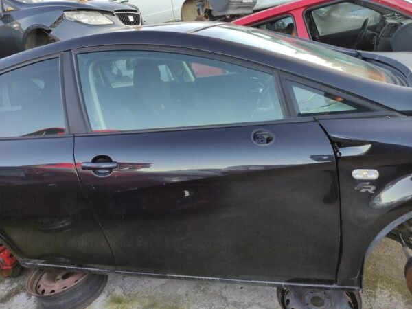 Puerta delantera derecha Seat Leon II (1P) FR 2.0 TDI (170 cv) DPF