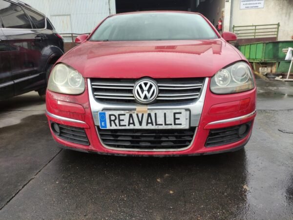 Paragolpe delantero Volkswagen Jetta V 2.0 TDI PDE (140 cv)