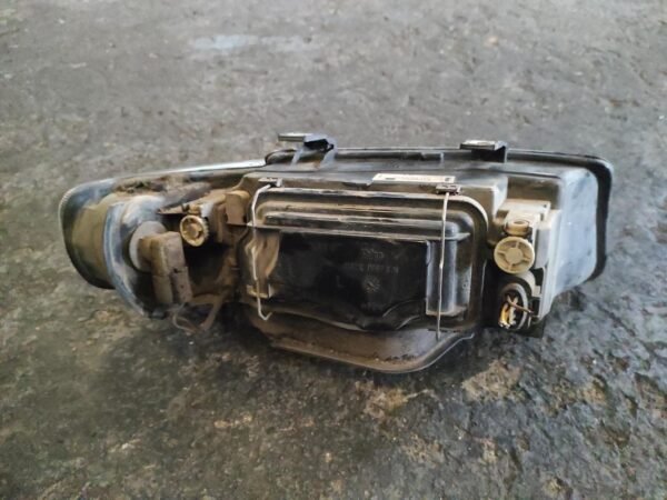 Faro izquierdo Seat Toledo II (1M2) 1.9 TDI (110 cv) - Imagen 2