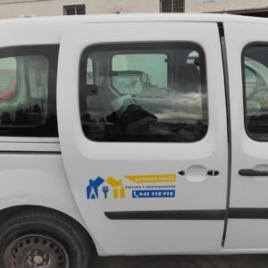 Puerta lateral corredera derecha Renault Kangoo II 1.5 dCi (75 cv)