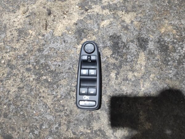 Mando elevalunas delantero izquierdo Citroen C4 I Grand Picasso (Fase II, 2010) 2.0 HDI (150 cv)