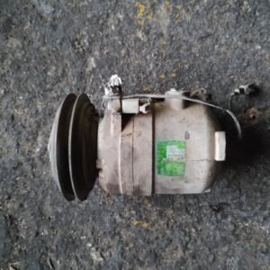 Compresor aire acondicionado Nissan Terrano II (R20) 2.7 i TDi (5 dr) (125 cv)