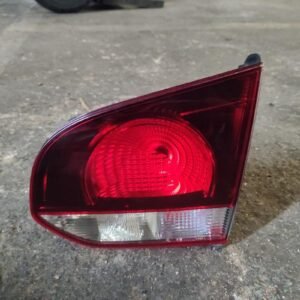 Piloto trasero derecho Volkswagen Golf VI 1.6 TDI (105cv)
