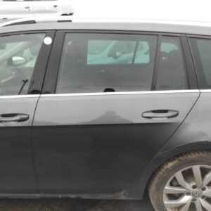 Puerta trasera izquierda Volkswagen Golf VII (Versión 2016) 1.5 TSI (150cv)