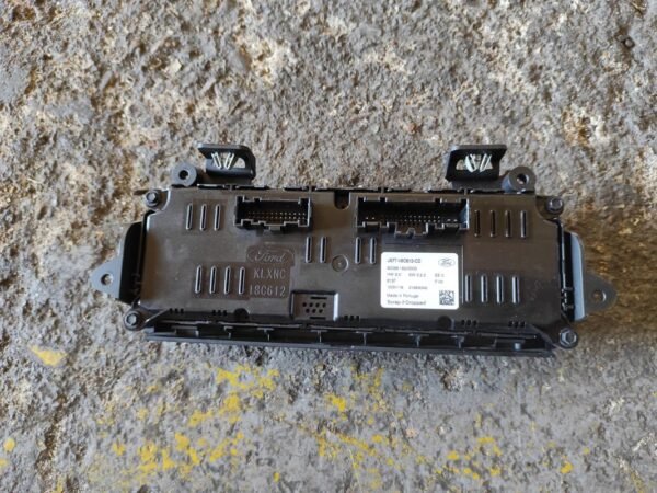 Mando calefaccion / A/A Ford FOCUS IV 2.0 EcoBlue (150 CV) - Imagen 2