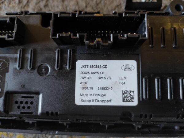 Mando calefaccion / A/A Ford FOCUS IV 2.0 EcoBlue (150 CV) - Imagen 3