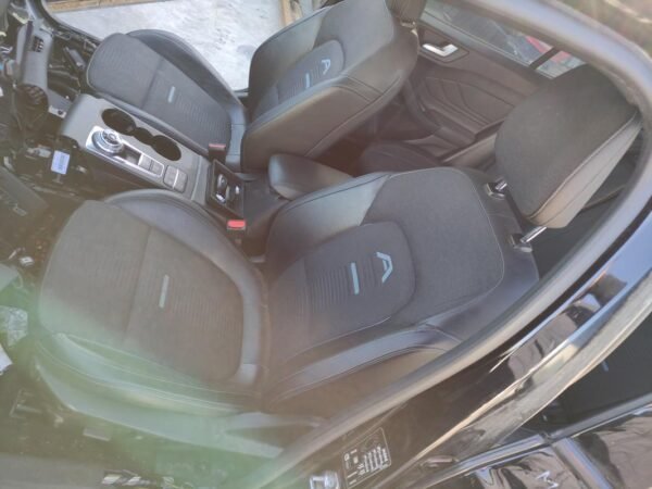 Juego asientos completo Ford FOCUS IV 2.0 EcoBlue (150 CV) - Imagen 2