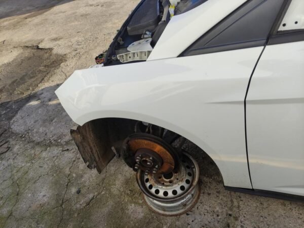 Aleta Delantera Izquierda Ford FOCUS III 1.5 TDCi (120 CV)