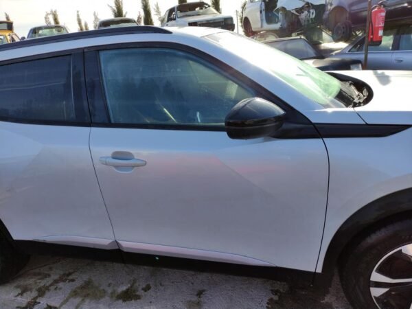 Puerta delantera derecha Peugeot 2008 II (UD_, US_, UY_, UK_) 1.2 PureTech 100 (101 cv)