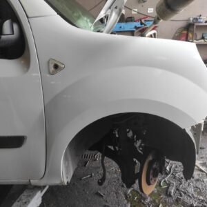 Aleta delantera derecha Renault Kangoo II 1.5 dCi (75 cv)