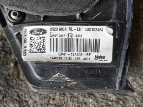 Piloto trasero izquierdo Ford Kuga II (Versión 2016) 2.0 TDCI (180 cv) 4x4 PowerShift - Imagen 3