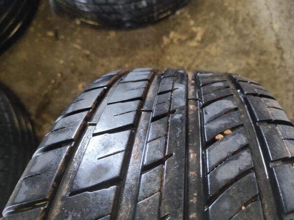Llantas de 19 pulgadas Ford KUGA I, 8Jx19H2 OFF 52.5, ruedas 235/45R19 95W KUMHO Y ECOVISION. - Imagen 12