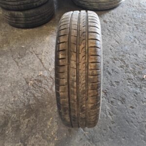 Nuemático Hankook 175/65R14, año 2024.