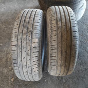 Juego de Neumáticos Centara 205/60R16, año 2022.