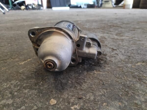 Motor de arranque Mercedes Benz Clase E (W211) E 270 CDI (177 cv) - Imagen 2