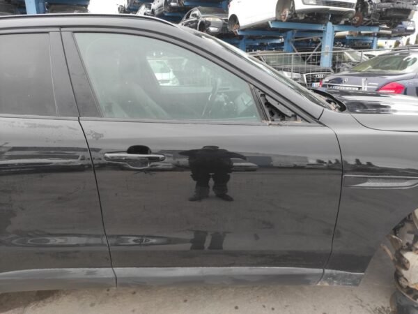Puerta delantera derecha Jaguar F-pace 2.0 SD4 AWD(241CV)