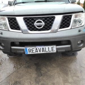 Paragolpe delantero Nissan Pathfinder III 2.5 DTi 4WD (174 cv)