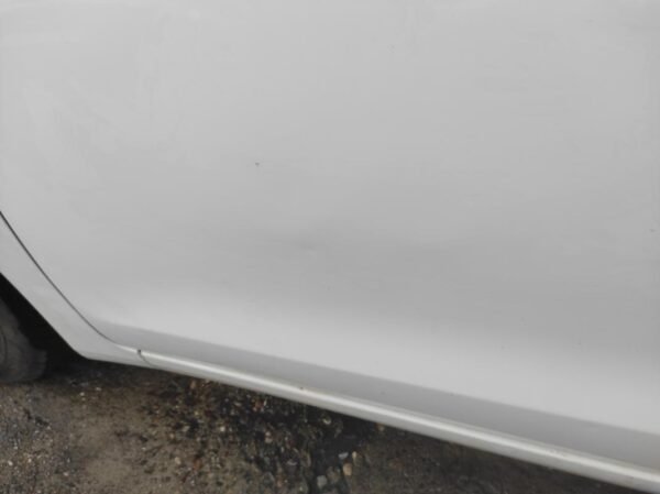 Puerta delantera izquierda Hyundai i30 II 1.4 MPI (100 cv) - Imagen 2