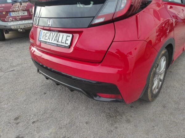 Paragolpe trasero Honda Civic IX Hatchback (Versión 2014) 1.4 i-VTEC (100 cv) - Imagen 3