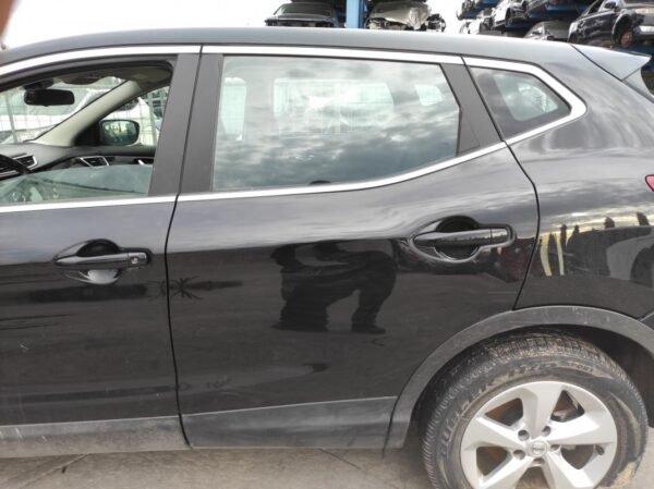 Puerta trasera izquierda Nissan Qashqai II 1.5 dCi (110 cv)