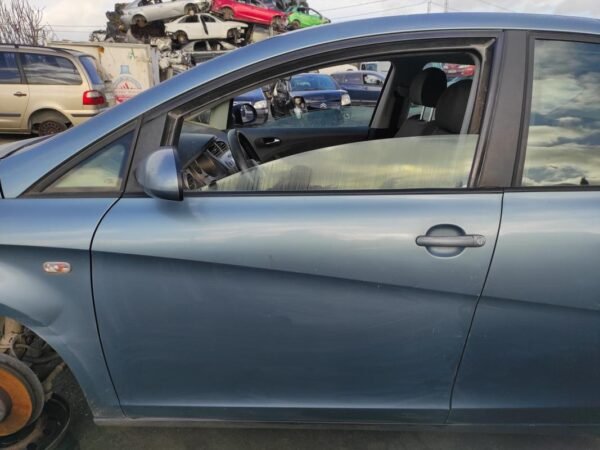 Puerta delantera izquierda Seat Altea (5P) 1.9 TDI (105 cv)