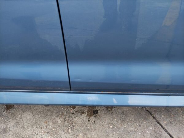 Puerta delantera derecha Toyota COROLLA Hatchback 1.8 Hybrid (98cv) - Imagen 2