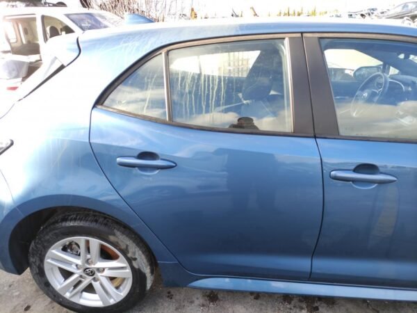 Puerta trasera derecha Toyota COROLLA Hatchback 1.8 Hybrid (98cv)