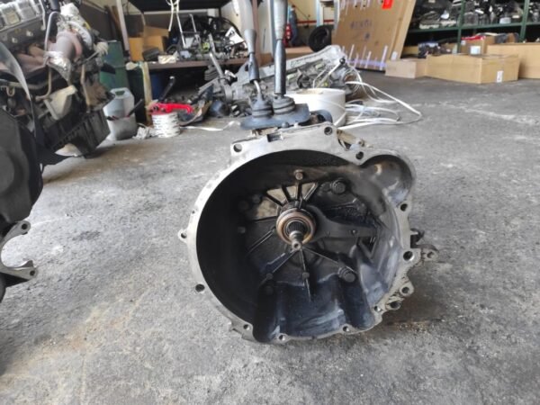 Caja cambios Mitsubishi L 200 (K7_T) 2.5 TD 4WD - Imagen 2