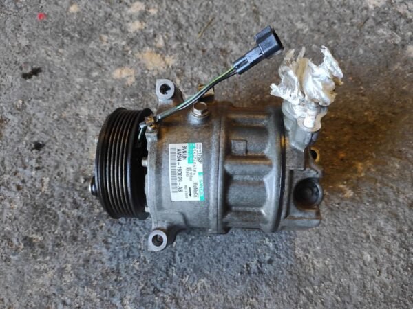 Compresor aire acondicionado Ford C-MAX II 1.6 Duratorq TDCi (95 cv) DPF - Imagen 2