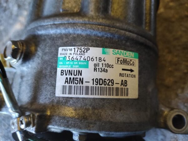 Compresor aire acondicionado Ford C-MAX II 1.6 Duratorq TDCi (95 cv) DPF - Imagen 4