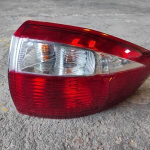 Piloto trasero derecho Ford C-MAX II 1.6 Duratorq TDCi (95 cv) DPF