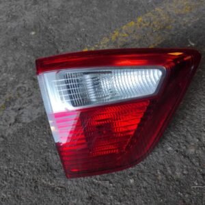 Piloto trasero izquierdo Ford C-MAX II 1.6 Duratorq TDCi (95 cv) DPF