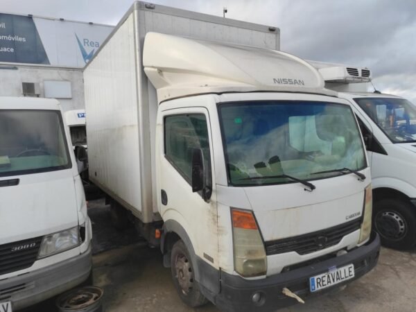 Despiece Nissan Cabstar Caja/Chasis (F24_) 35.13 DCI, 45.13 DCI, 2.5 (F24M) (131 cv) 2007 - Imagen 2
