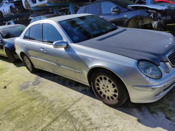 Despiece Mercedes Benz Clase E (W211) E 320 CDI (224 cv) 2006 - Imagen 2