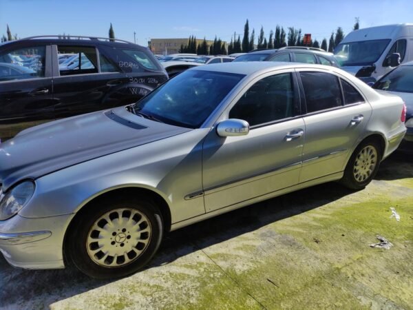 Despiece Mercedes Benz Clase E (W211) E 320 CDI (224 cv) 2006 - Imagen 3