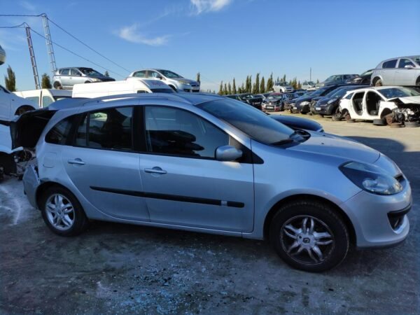 Despiece Renault Clio Grandtour (KR0/1_) 1.2 16V (KR0P) (101 cv) 2008 - Imagen 2