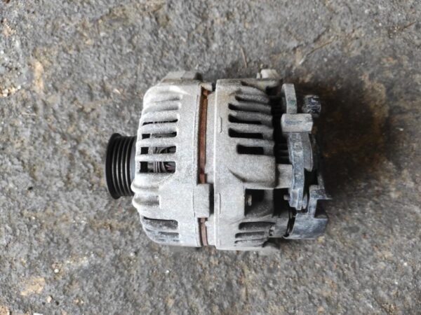 Alternador Opel Corsa D 3-puertas 1.2i 16V ECOTEC (80 cv)
