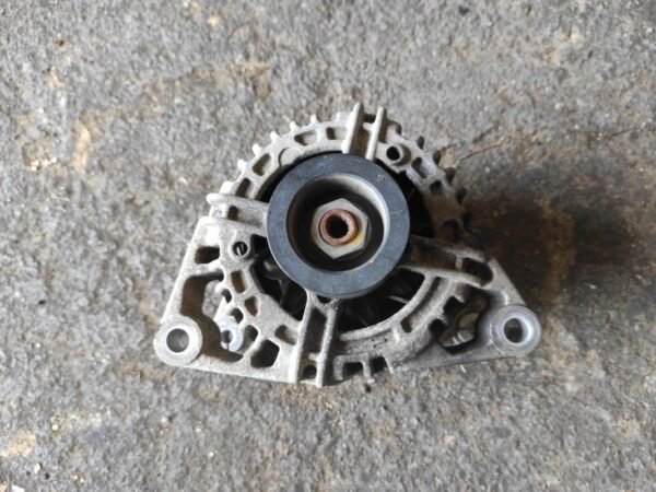 Alternador Opel Corsa D 3-puertas 1.2i 16V ECOTEC (80 cv) - Imagen 2