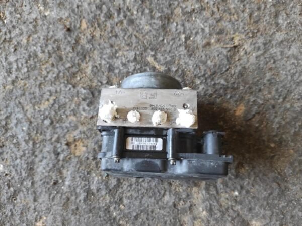 Abs Opel Corsa D 3-puertas 1.2i 16V ECOTEC (80 cv) - Imagen 2