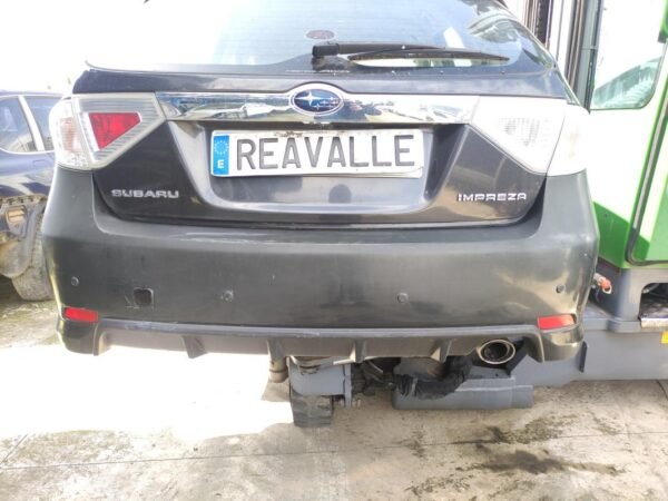 Paragolpe trasero Subaru Impreza III Hatchback 2.0R Automatico (150 cv)