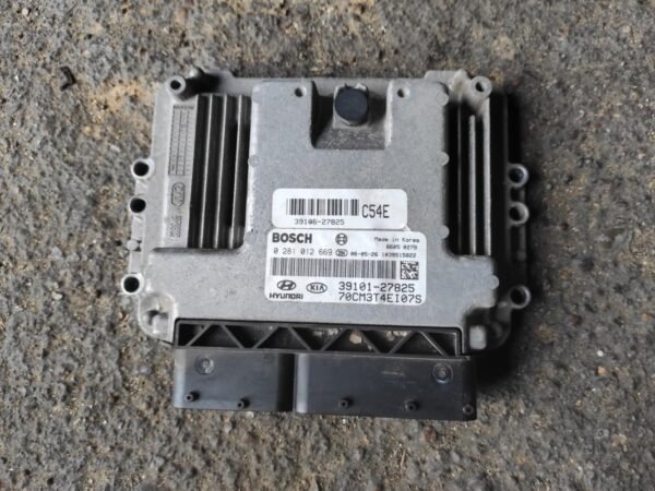 Centralita motor uce Hyundai Santa Fe II 2.2 CRDi (150 cv)
