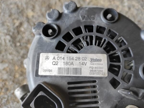 Alternador Mercedes Benz Clase S (W221) S 400 (279 cv) Hybrid - Imagen 4