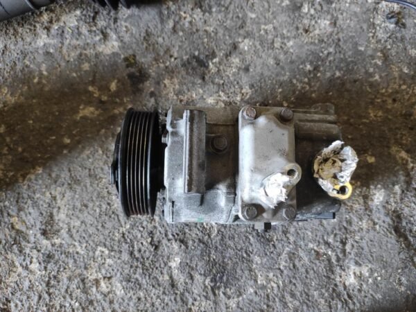 Compresor aire acondicionado Volkswagen Passat (B6) 2.0 TDI (140 cv)