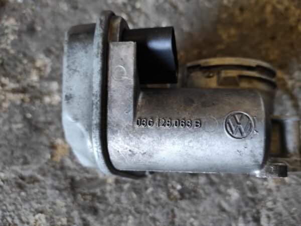 Caja de mariposa Volkswagen Passat (B6) 2.0 TDI (140 cv) - Imagen 3