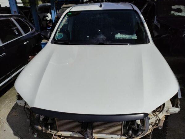 Capot Toyota Hilux Double Cab VIII 2.4 D-4D (150 cv) 4WD S&S