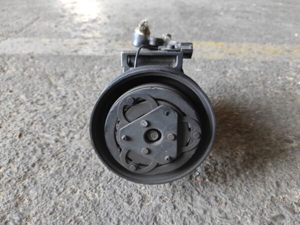 Compresor aire acondicionado Nissan Micra (K12) 1.2 i 16V (80 cv) - Imagen 3
