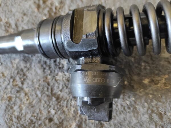 Inyector Seat Cordoba III 1.9 TDI (130 cv) - Imagen 2
