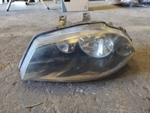 Faro izquierdo Seat Ibiza III 1.4 TDi (80 cv)