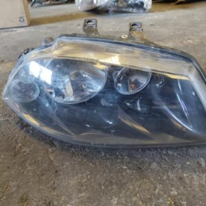 Faro derecho Seat Ibiza III 1.4 TDi (80 cv)