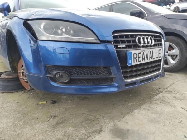 Paragolpe delantero Audi TT Coupe (8J) 3.2i V6 24V (250 cv) quattro